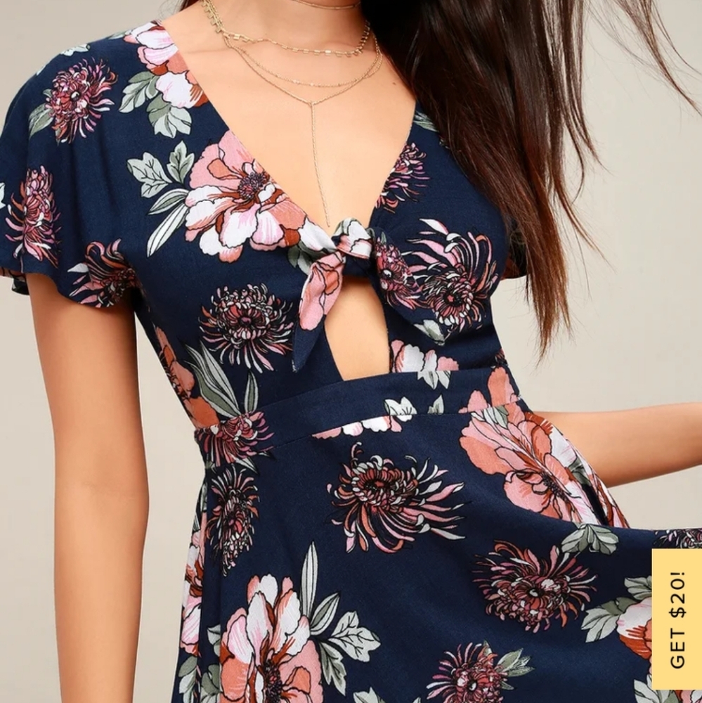 Lulus tie-knot skater dress